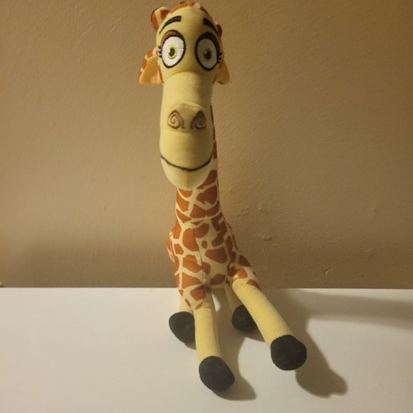 Dreamworks Madagascar’s Melmon Giraffe Plush Toy - Picture 4 of 7